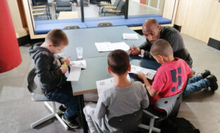 Entretien avec Thameur Debouba, enseignant à Ma Chance Moi Aussi