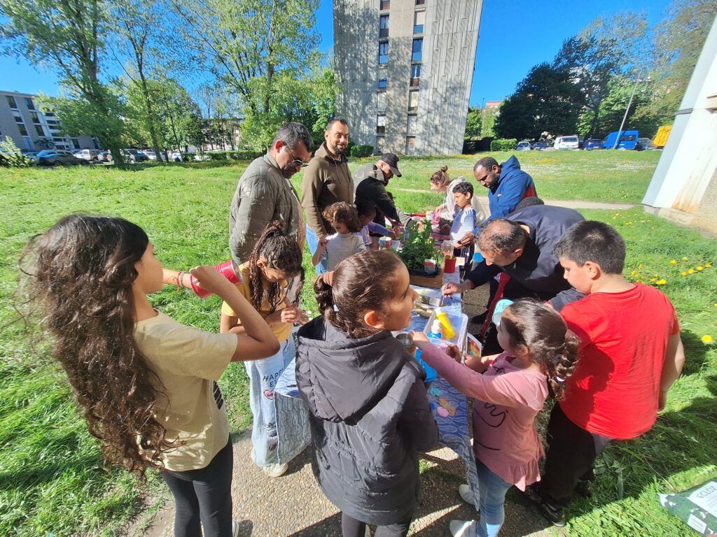 Un moment complice pour les papas et les enfants